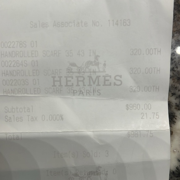 Like new! Hermes Scarf. Les Sources de la vie.  34.5x34.5. - Picture 4 of 6